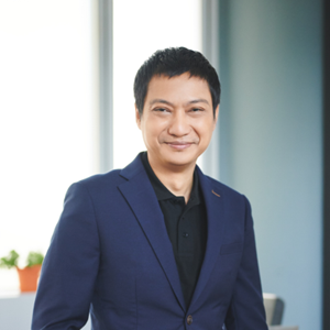 Aung Kyaw Moe-1