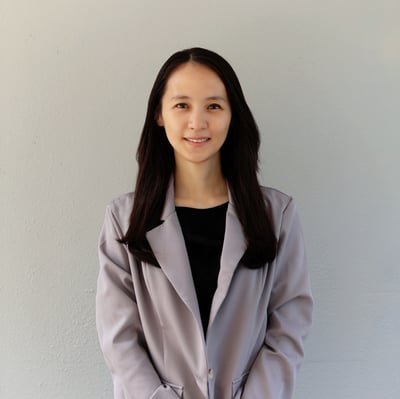 Ms Stephanie Lim