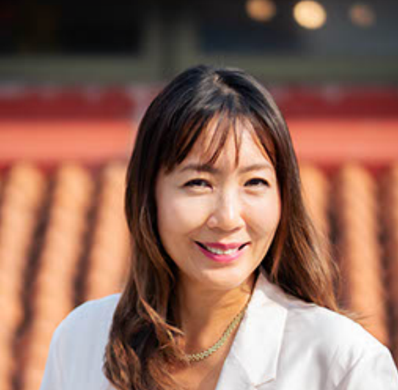 Mrs Bella Lai