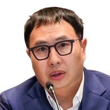 Daniel Lee